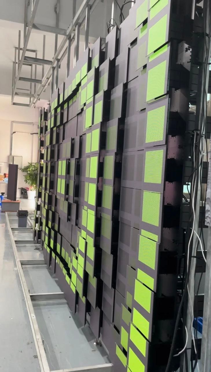 Mechanical Matrix LED Screen